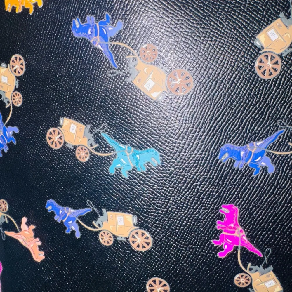 COACH REXY & CARRIAGE  BLACK/MULTI LEATHER repeat Glitter tote. Rare! - Picture 15 of 15